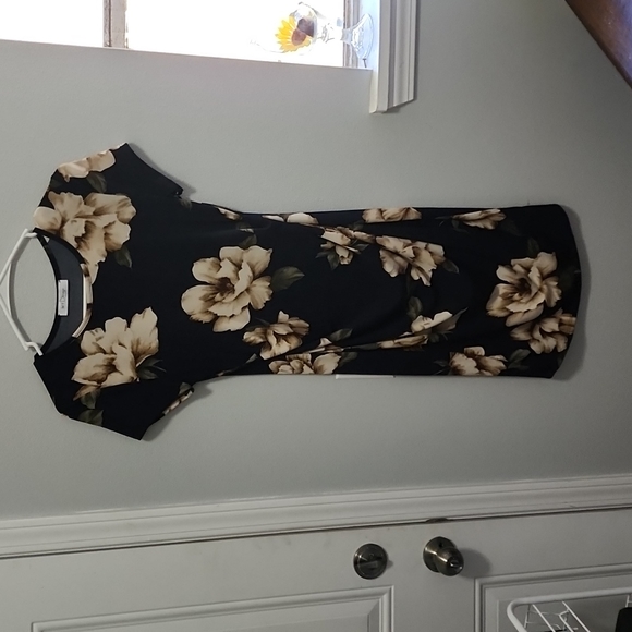 My Bump Maternity Dress - Picture 1 of 3